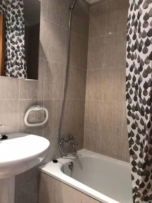 Lovely One Bedroom Unit With Balcony And Pool Denia Ngoại thất bức ảnh